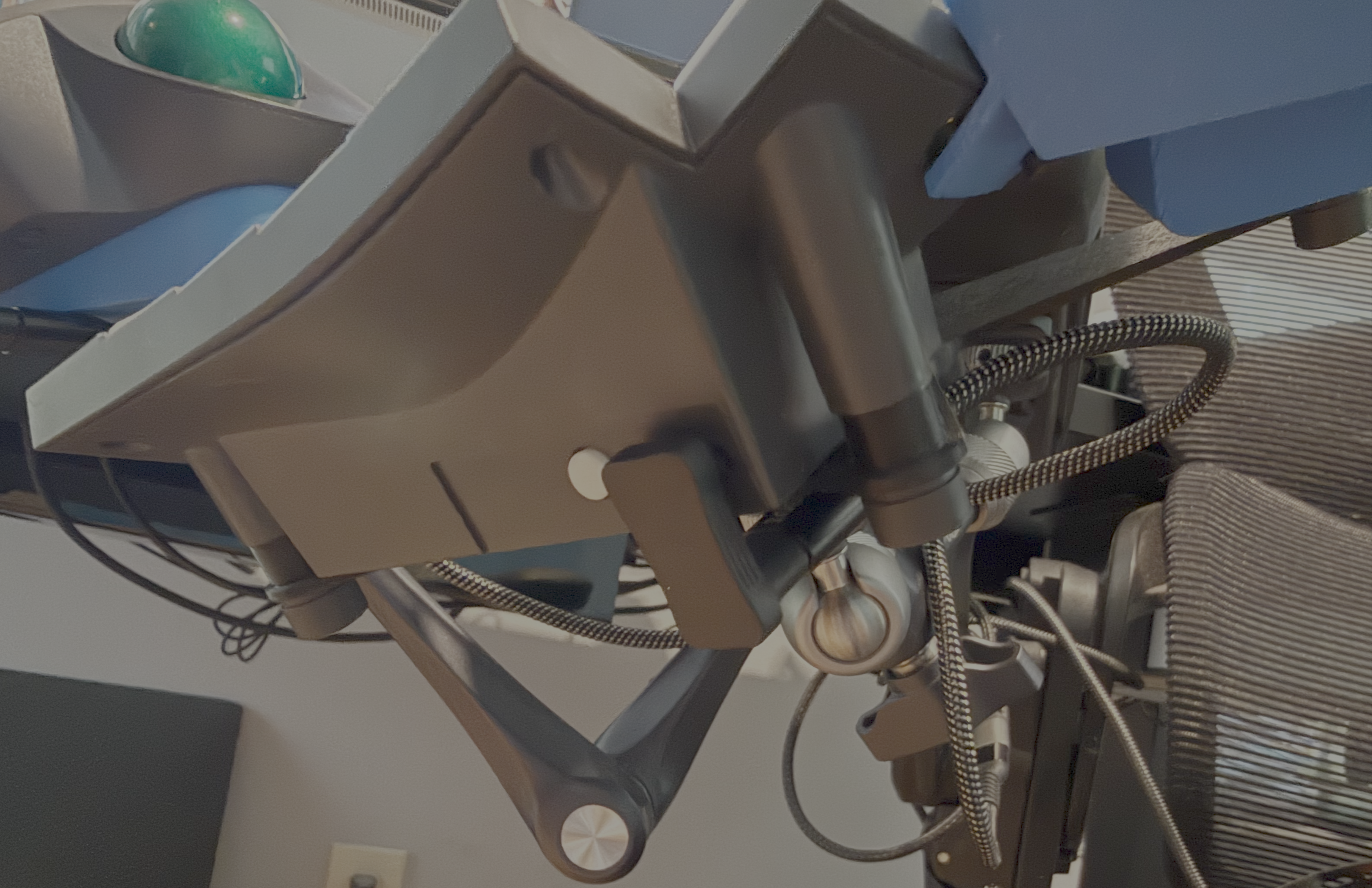 The 180° adapter in action.